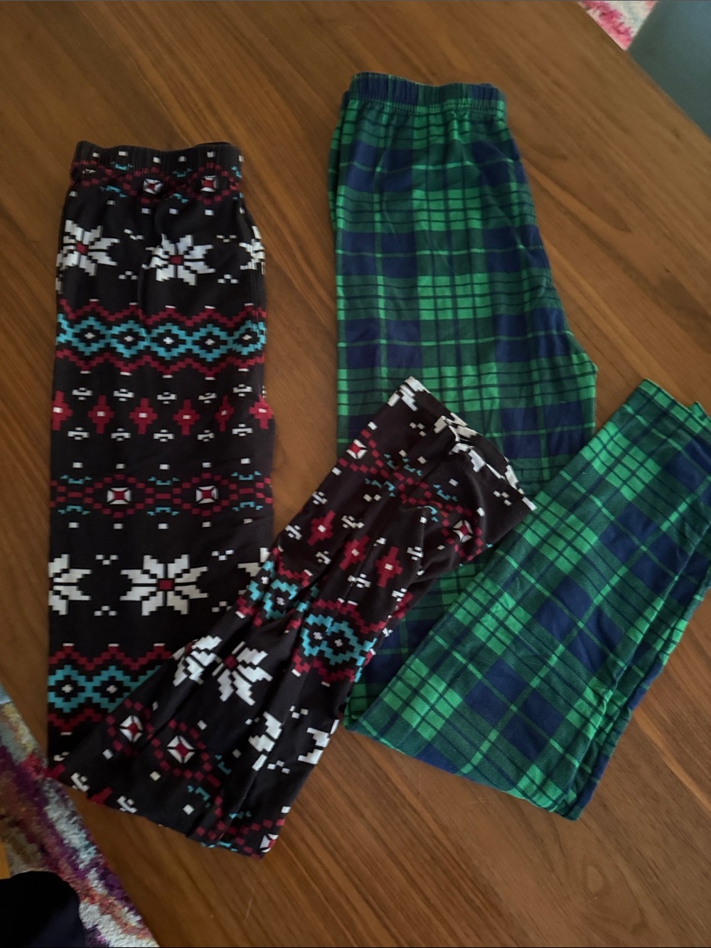 2 pair Super soft  Holiday Plaid & - Green & Black leggings women’s
